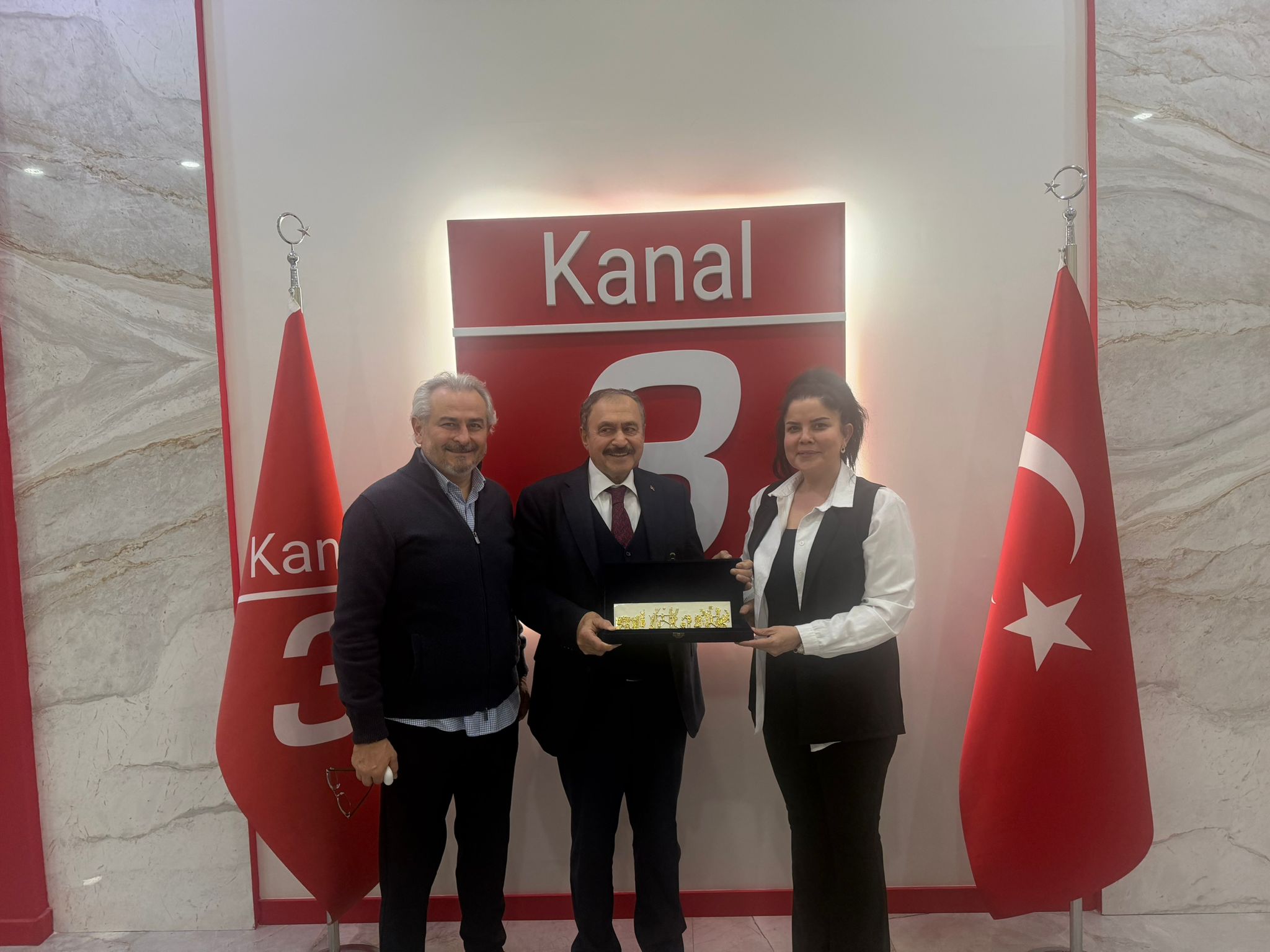 Orman ve Su İşleri eski Bakanı Prof. Dr. Veysel Eroğlu,