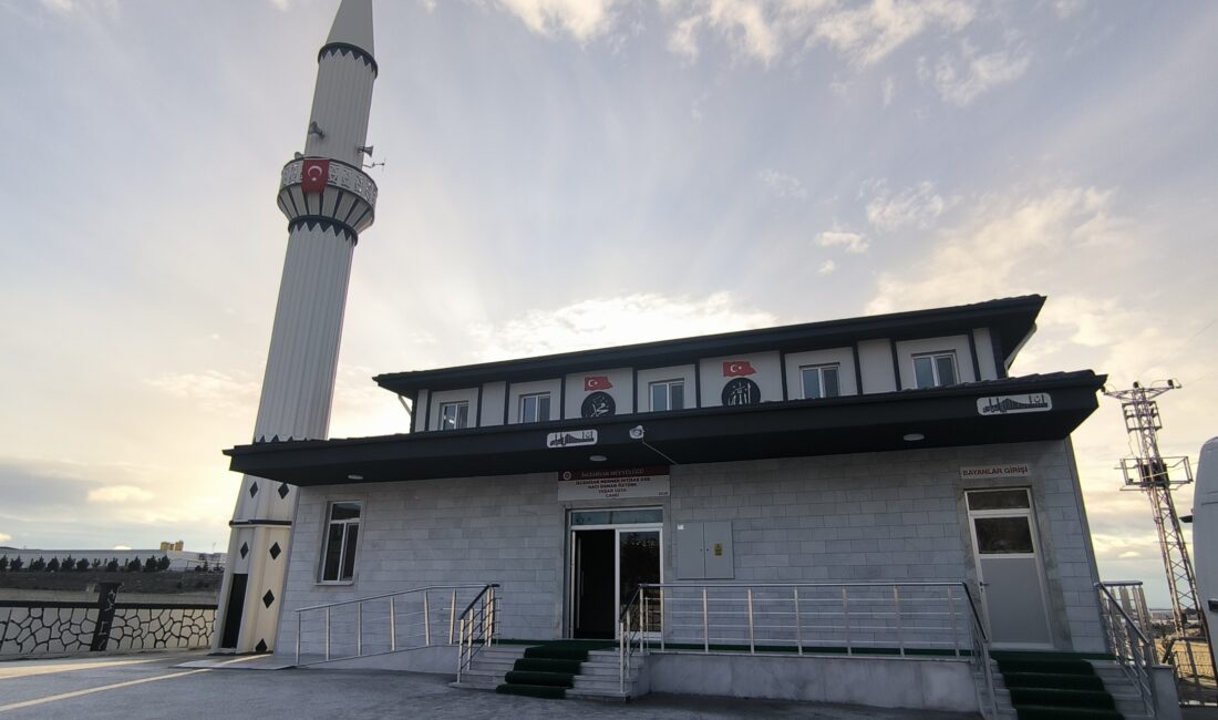 Hacı Osman Öztürk Yaşar Usta Camisi’nde İscehisar Müftülüğünce gerçekleştirilen programda,