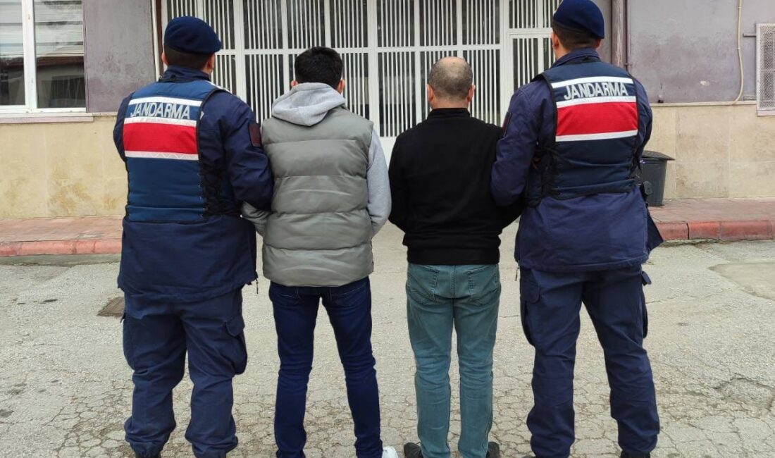 Afyonkarahisar İl Jandarma Komutanlığı, kent genelinde huzur ve güvenliği sağlamak