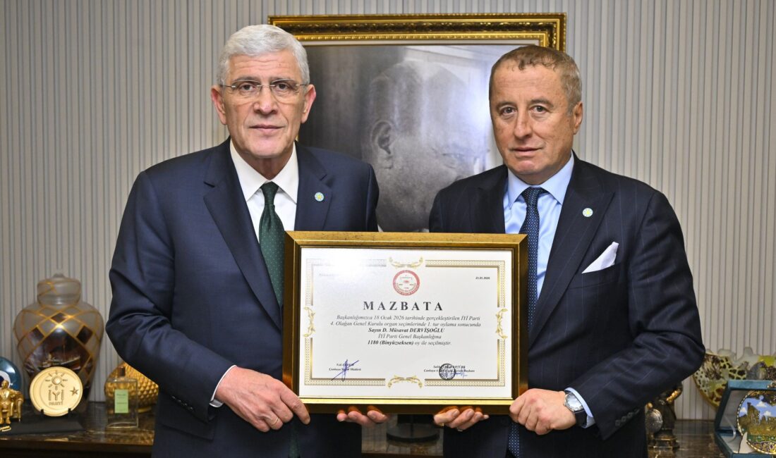 İYİ Parti 4. Olağan Kurultayı’nın ardından Genel Başkanlığa yeniden seçilen