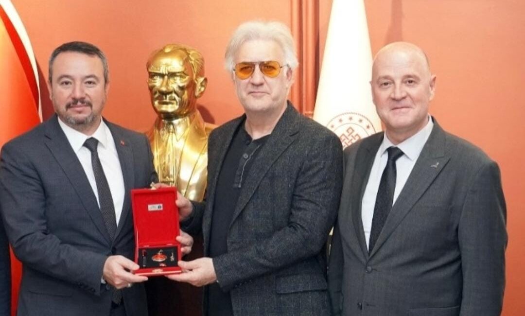 Sandıklı’nın kültür ve sanat alanındaki talepleri Ankara’da gündeme taşındı. Sandıklı