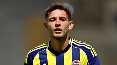 Fenerbahçe Kulübü, 26 yaşındaki orta saha oyuncusu Sebastian Szymanski'nin Fransız