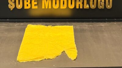 Afyonkarahisar İl Emniyet Müdürlüğü ekipleri, sokak satıcılarına yönelik yürüttükleri çalışmalar