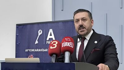 Anahtar Parti Afyonkarahisar İl Başkanı Üzeyir Aladağ, Afyonkarahisar siyasetindeki ‘bereketsizlik’