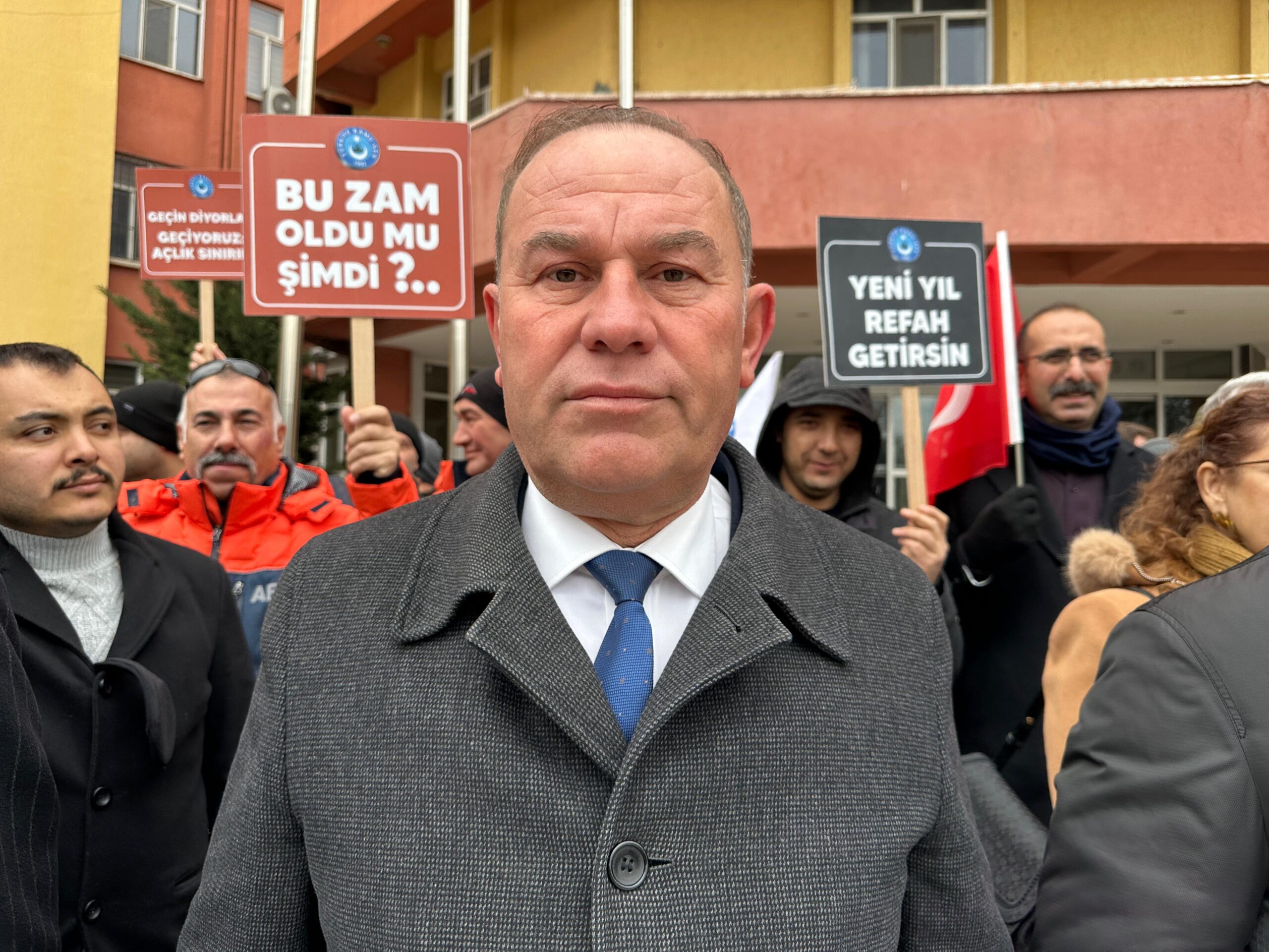 Türkiye Kamu-Sen Afyonkarahisar İl Temsilciliği, kamu çalışanlarının ve emeklilerin yaşadığı