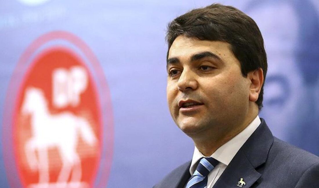 Demokrat Parti Genel Başkanı Gültekin Uysal, Antalya’da etkili olan fırtına