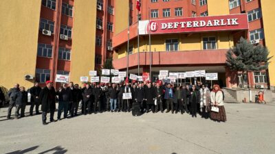 Açıklamayı Memur-Sen İl Temsilcisi ve Büro Memur-Sen Şube Başkanı Ali