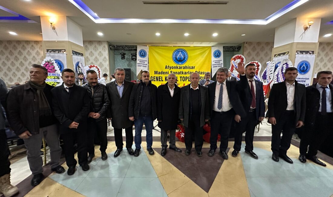 Divan heyetinin oluşturulmasıyla başlayan genel kurulda, yönetim ve denetim kurullarının