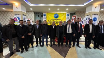 Divan heyetinin oluşturulmasıyla başlayan genel kurulda, yönetim ve denetim kurullarının