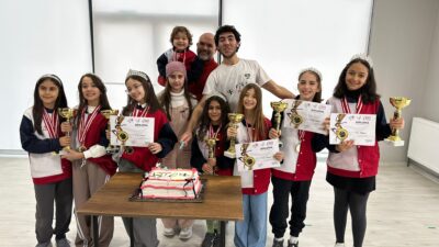 Afyonkarahisar’da faaliyet gösteren bir dans ve bale kursunda eğitim alan