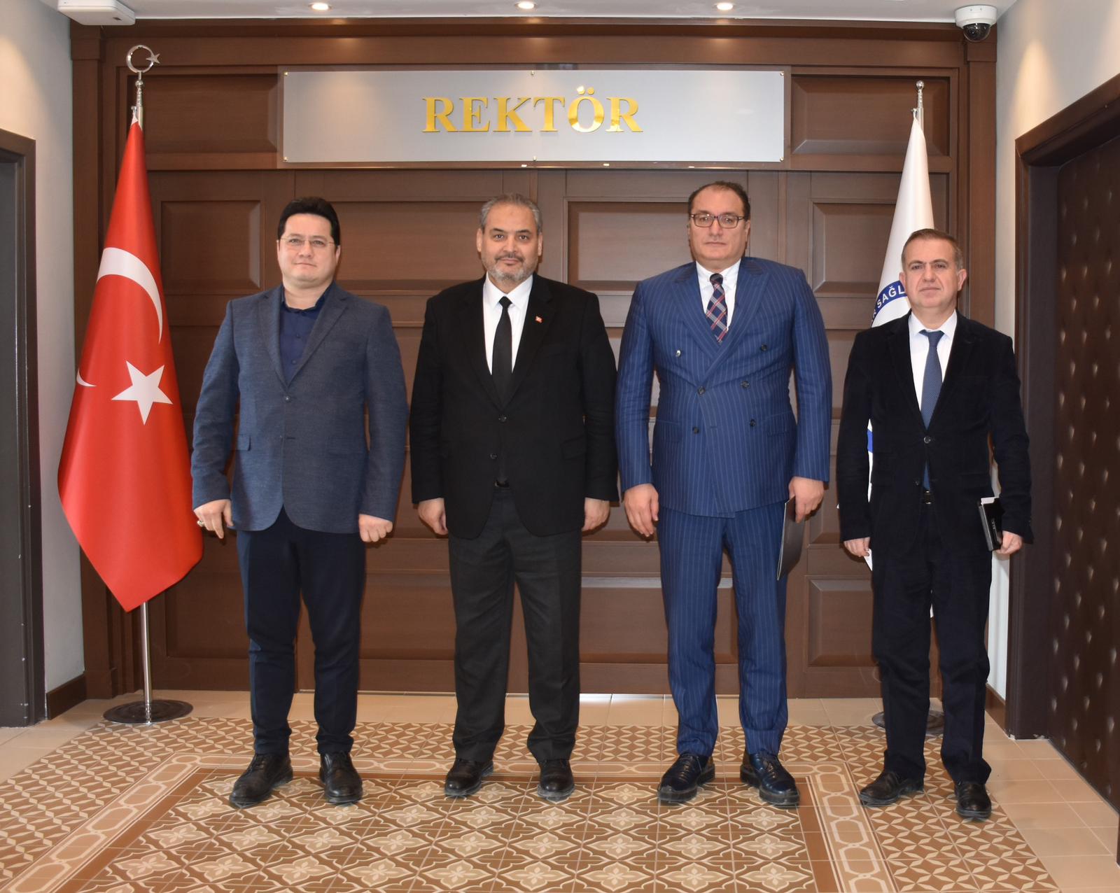 Bolvadin Belediye Başkanı Derviş Aynacı, ilçeye kazandırılması planlanan 4 yıllık