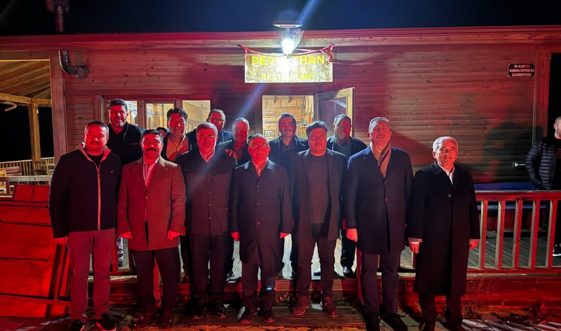 Afyonkarahisar’ın Hocalar ilçesi, AK Parti’nin önemli isimlerini ağırladığı üst düzey