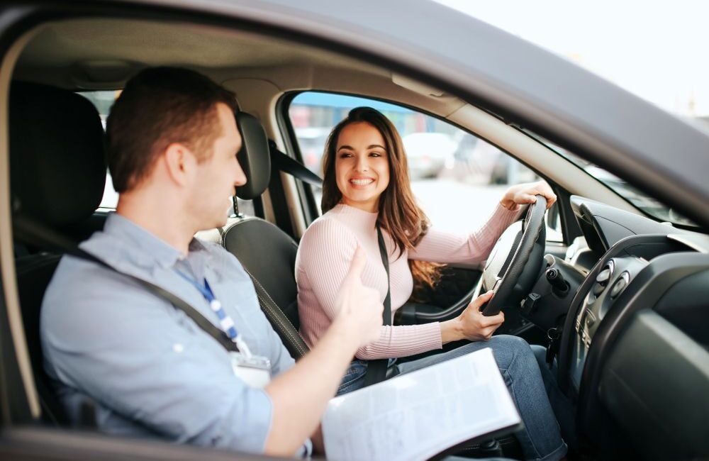 KONUYA YAVAŞTAN GİRİŞ YAPALIM Manşete bakarak birazcık merak unsuru oluştuğunu