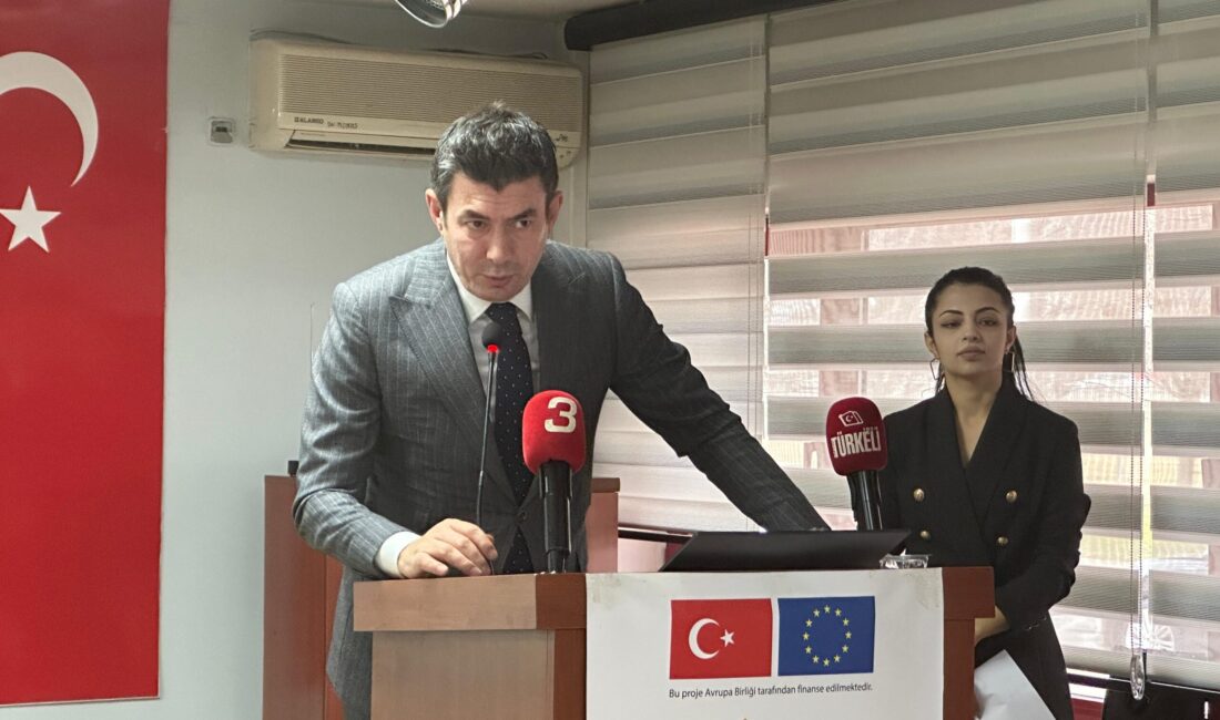 AFAD Mavi Salon’da gerçekleştirilen kapanış programı, il protokolünün geniş katılımıyla