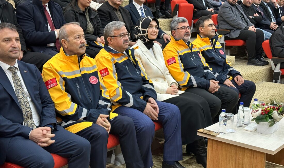 &nbsp; “Sağlıklı Türkiye Yüzyılı” vizyonu doğrultusunda, Acil Sağlık Hizmetleri’nin gücünü