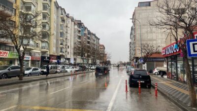 Afyonkarahisar, Ocak ayının son gününe ılık ancak yağışlı bir hava