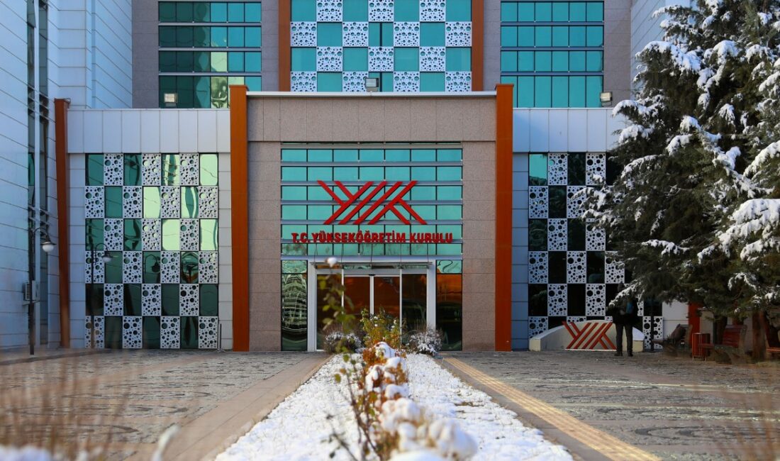 Yükseköğretim Kurulu (YÖK), Türkiye’de eğitimlerine devam eden İran uyruklu öğrencilerin