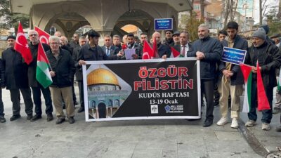 AFYONKARAHİSAR (AA) – Afyonkarahisar'da Milli İrade Platformu tarafından Kudüs'e destek