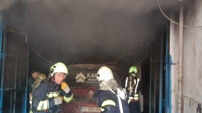 AFYONKARAHİSAR (AA) – Afyonkarahisar’da oto tamir dükkanında çıkan yangında yaralanan