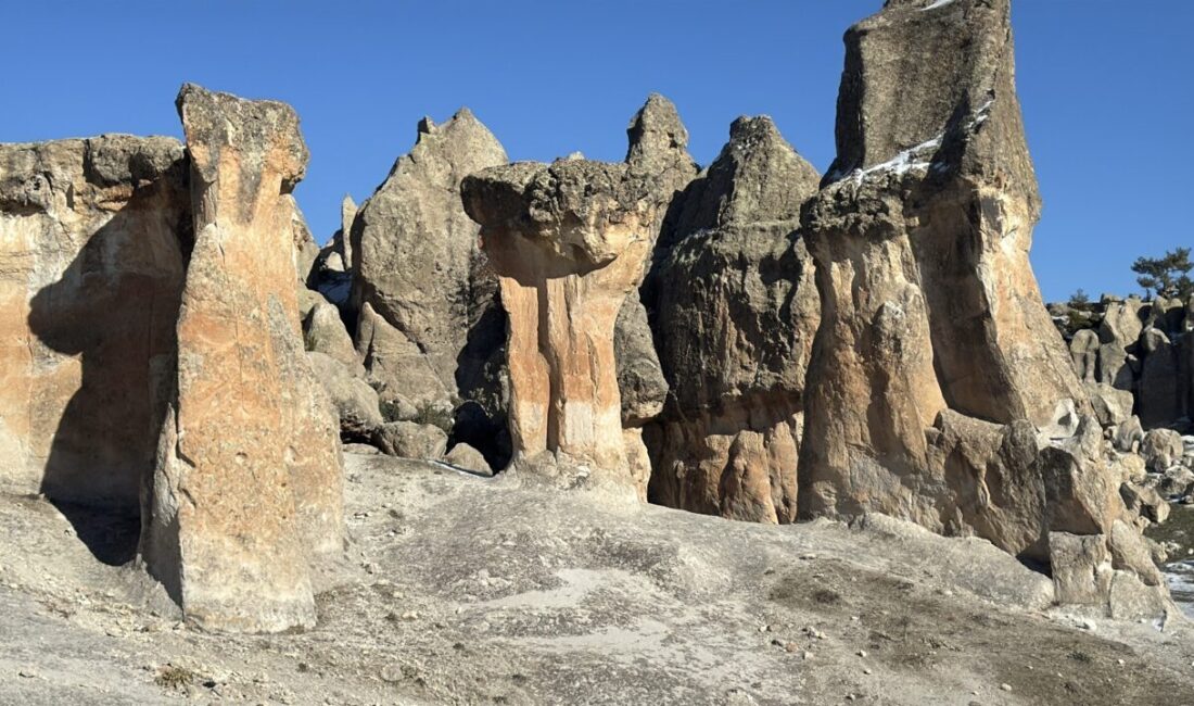 AFYONKARAHİSAR (AA) – ARİF YAVUZ – Afyonkarahisar’ın turistik ilçesi İhsaniye’de