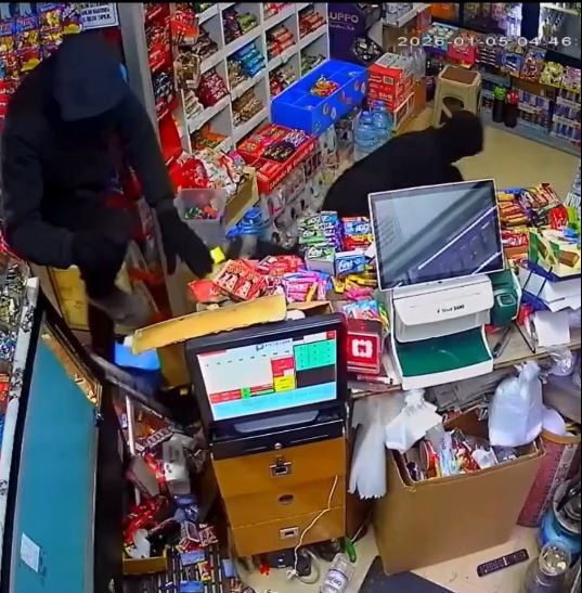 Afyonkarahisar’da 5 ocak 2026 tarihinde bir büfe işletmecisini silah ve