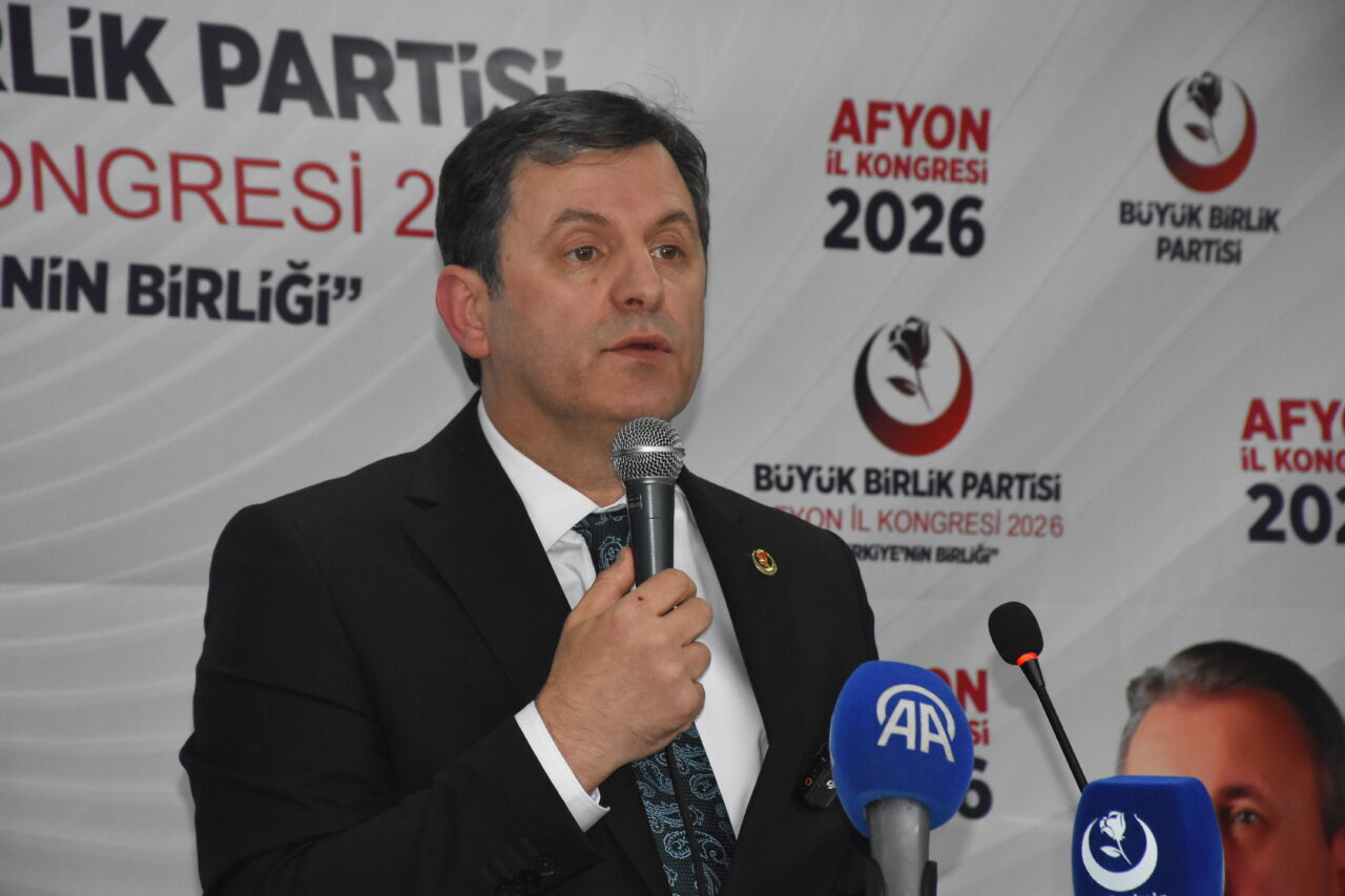 - "İnşallah bu haberler devam eder. Suriye'den PKK'nın bütün güçleri,