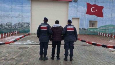 Edinilen bilgilere göre, Afyonkarahisar İl Jandarma Komutanlığı tarafından aranan şahısların