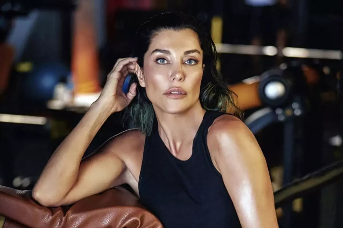 Eski manken Deniz Akkaya, sunucu Seda Akgül hakkında verilen uzaklaştırma