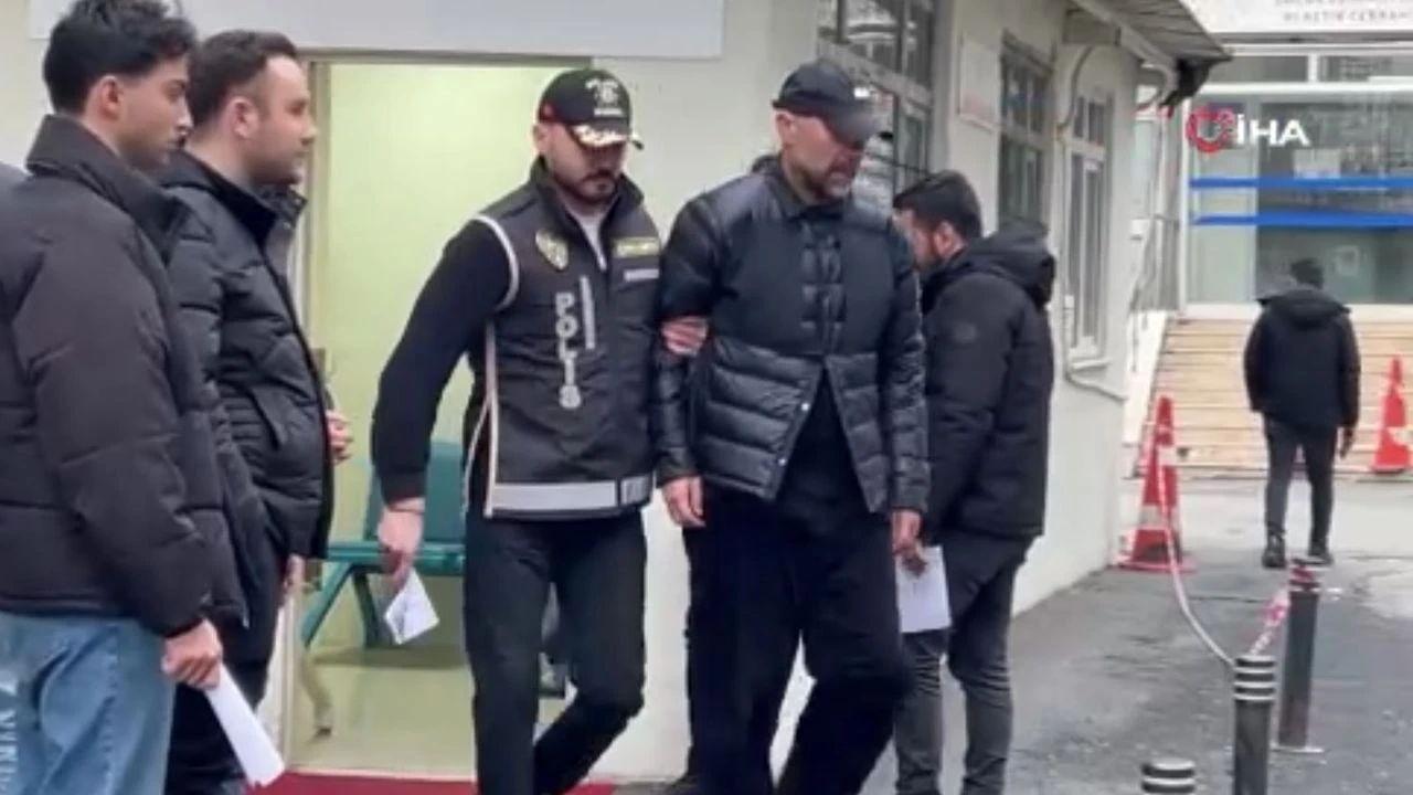 İstanbul’da yürütülen uyuşturucu soruşturması kapsamında Acun Medya Genel Koordinatörü Esat