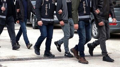 Türkiye genelinde uyuşturucu madde satıcılarına ve sokak satıcılarına yönelik yürütülen