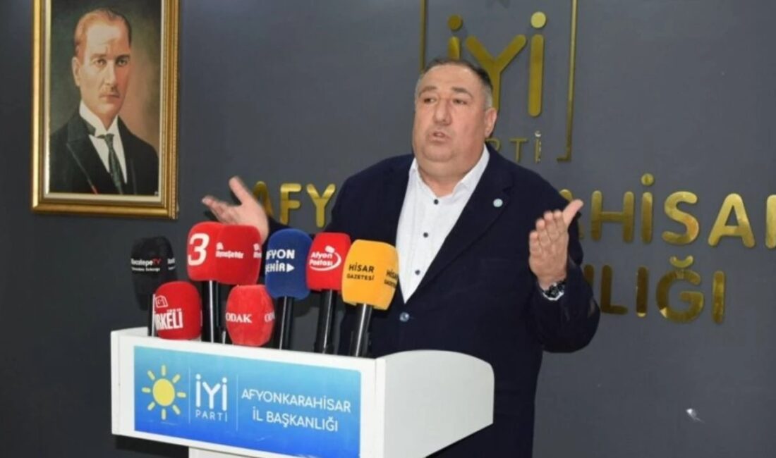 İYİ Parti İl Başkanı Muhammet Mısırlıoğlu ilkokul 1. ve 2.