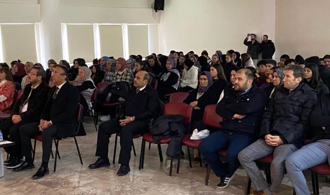 Millî Eğitim Bakanlığının Dönem Sonu Faaliyet Haftası etkinlikleri çerçevesinde Afyonkarahisar