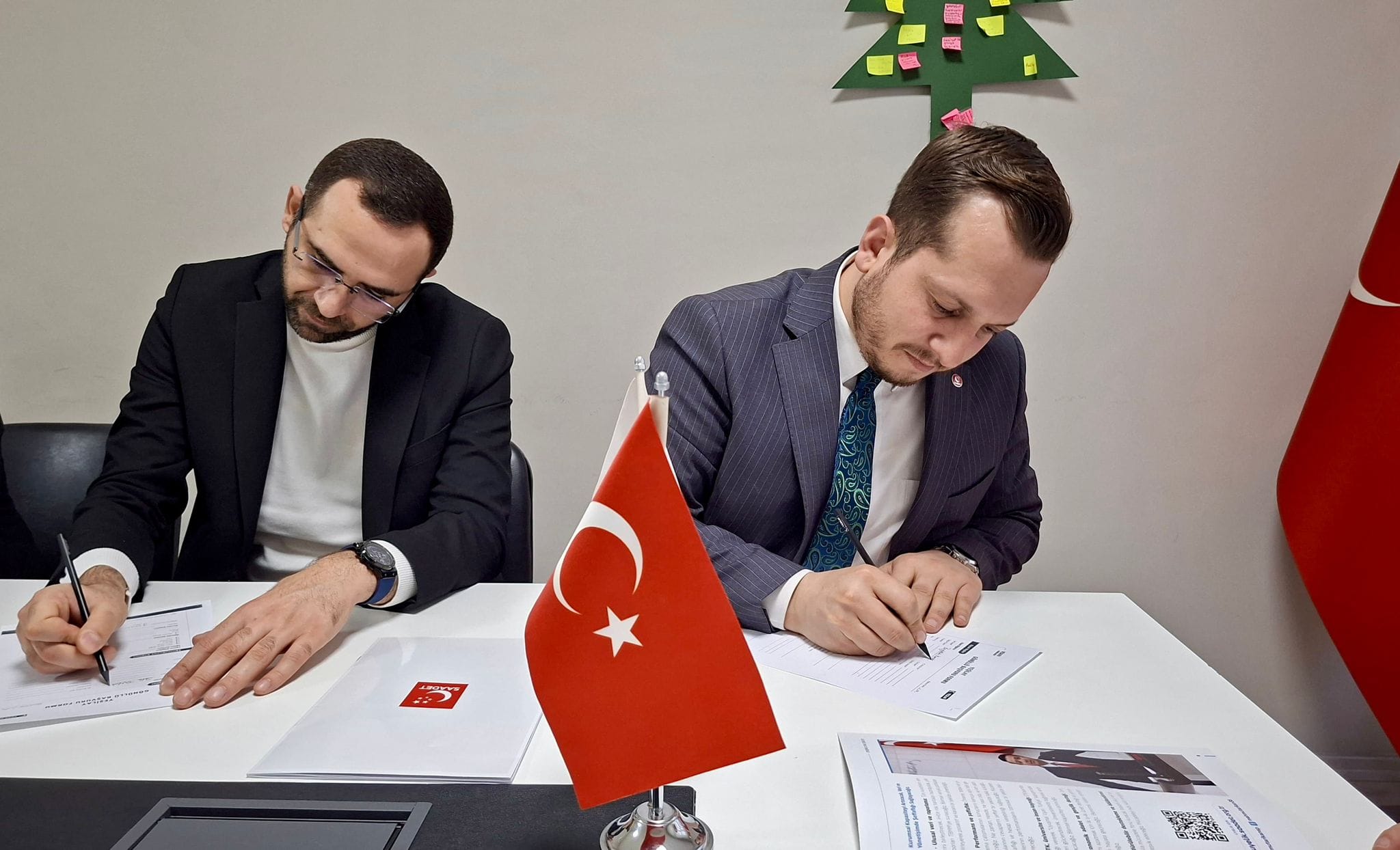 Saadet Partisi Afyonkarahisar İl Başkanı Beytullah Karataş, Yeşilay Afyonkarahisar Şube