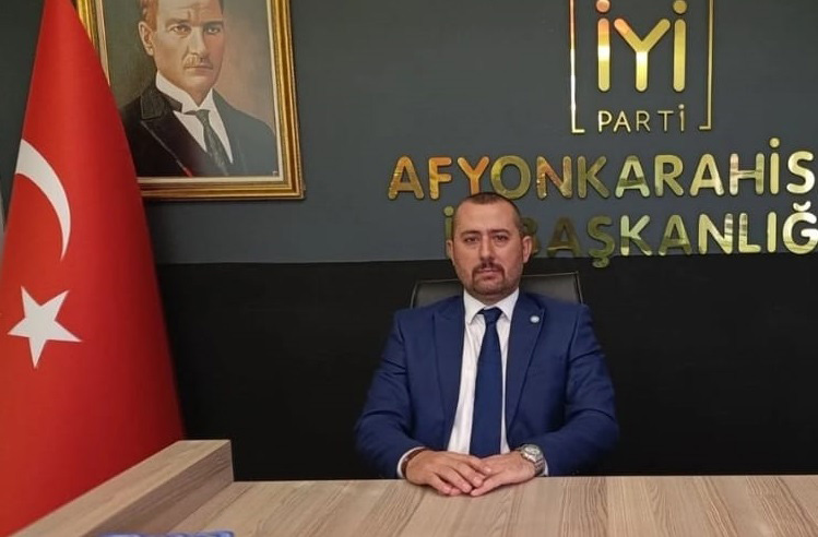 İYİ Parti Afyonkarahisar Merkez İlçe Başkanı İzzet Köken, iktidar partisinin