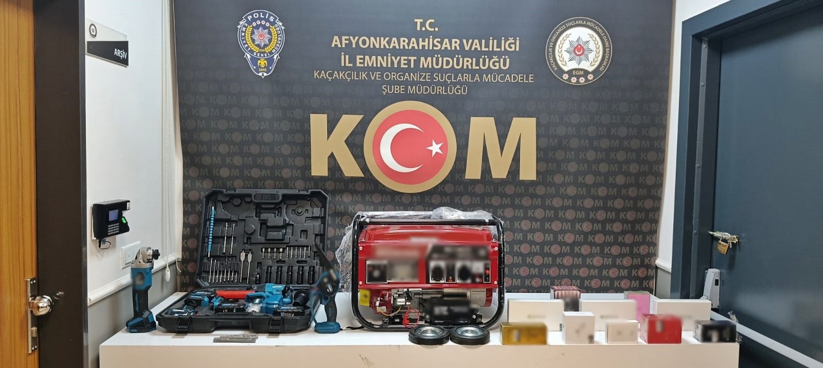 Emniyet Müdürlüğü ekipleri tarafından, kaçakçılık faaliyetlerinin önlenmesine yönelik yürütülen çalışmalar