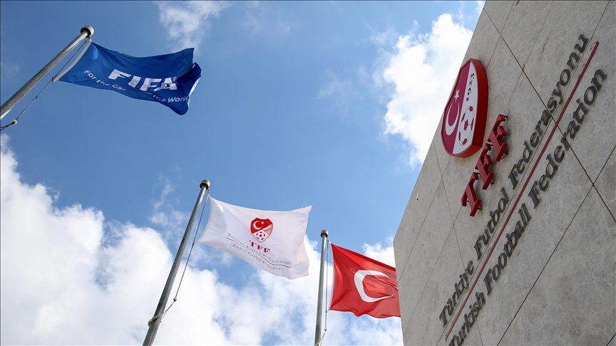 FIFA Disiplin Komitesi, Trendyol 1. Lig ekiplerinden Adana Demirspor'a 12