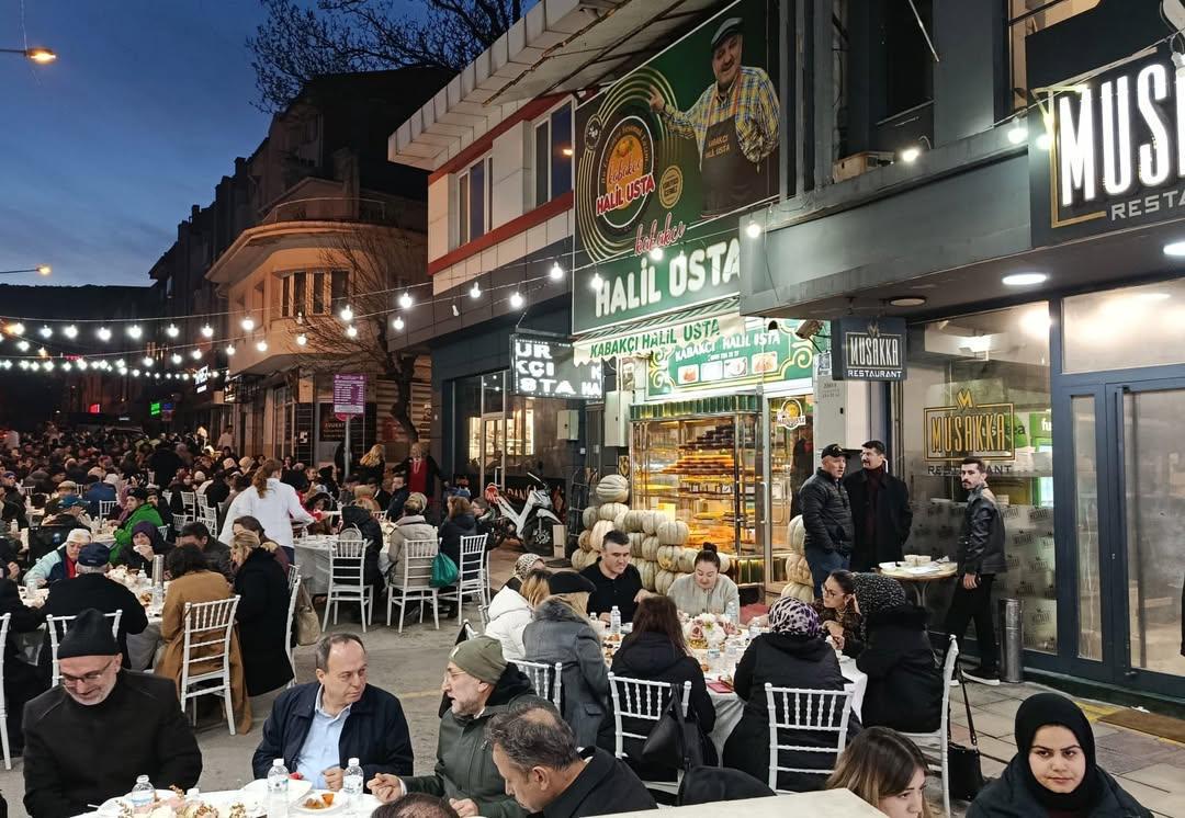 Afyon Yöresel Mutfak Gastronomi Kültür ve Turizm Derneği Başkanı Ayşe