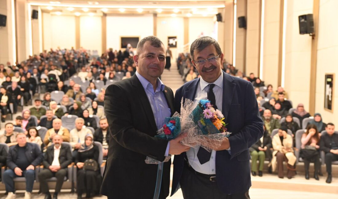Emirdağ Belediye Başkanı Serkan Koyuncu’nun ev sahipliğinde düzenlenen Gönül Sohbetleri