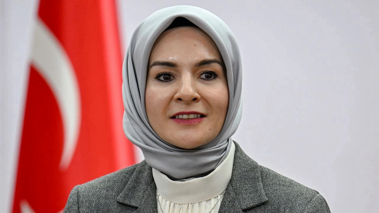 Aile ve Sosyal Hizmetler Bakanı Mahinur Özdemir Göktaş, 6 Şubat