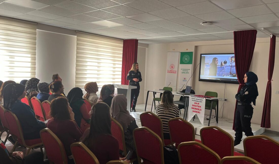 Afyonkarahisar İl Emniyet Müdürlüğü ekipleri, toplum destekli faaliyetler kapsamında bilgilendirme