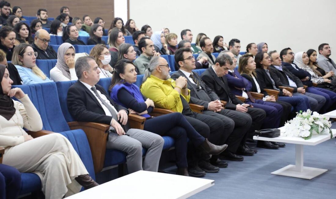 Afyonkarahisar Sağlık Bilimleri Üniversitesi (AFSÜ) akademik personeline yönelik “Akademik Yayıncılıkta