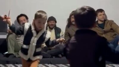 Pala Dayı ve kardeşlerinin yeğenleri, Afyonkarahisar’a özgü kırık havayı ustalıkla