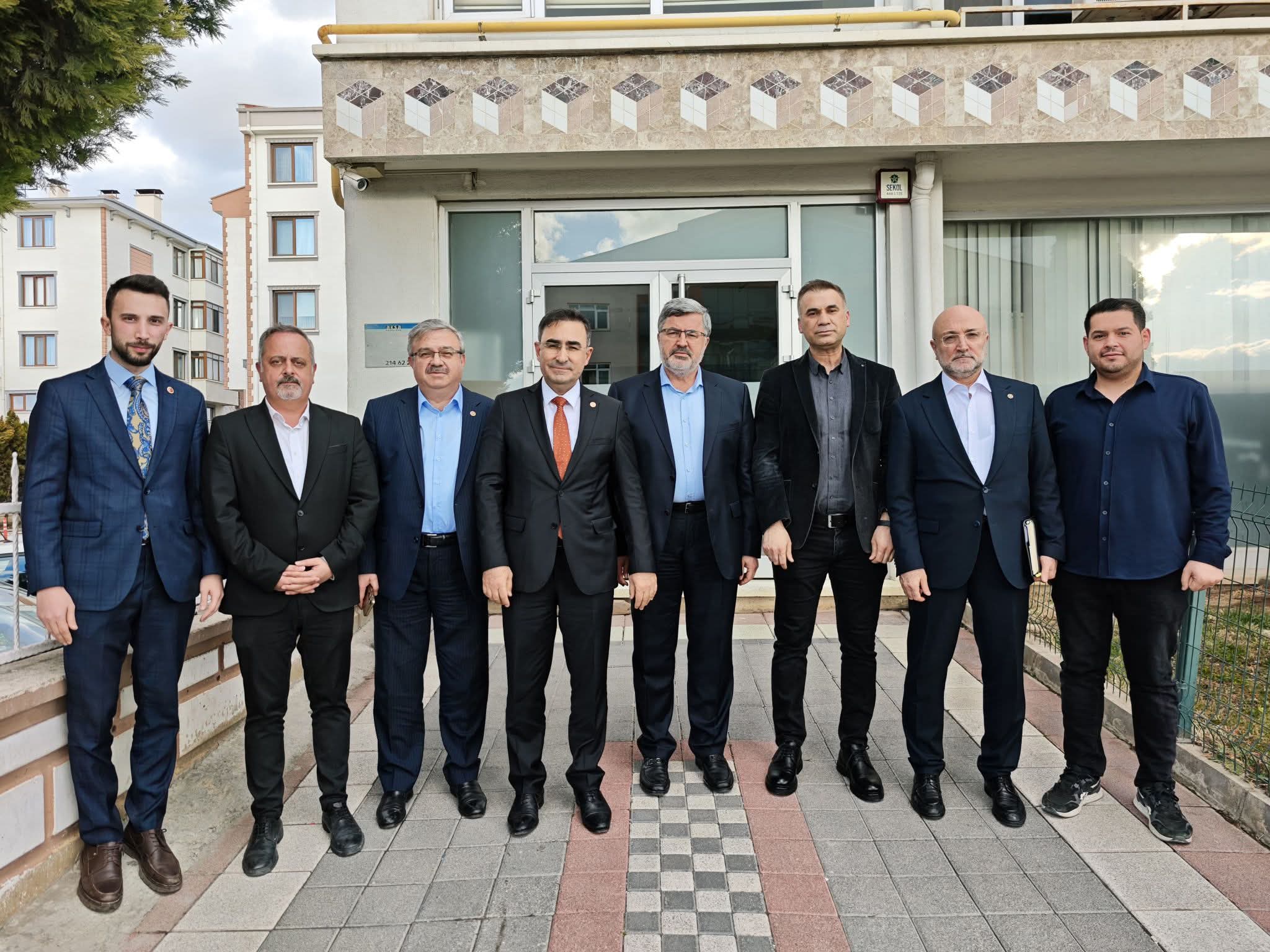 AK Parti Afyonkarahisar teşkilatı ve milletvekillerinden oluşan heyet, şehrin enerji