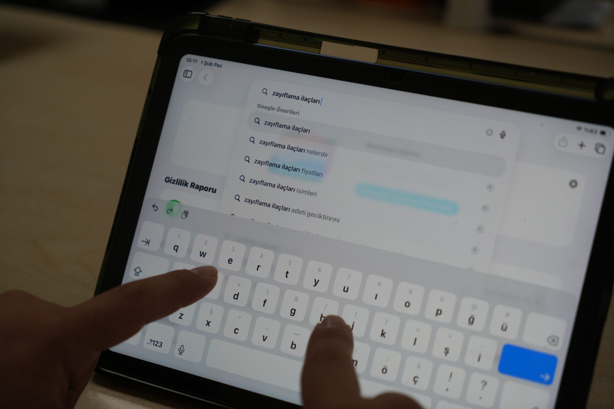 Fit bir görünüme kavuşma arzusu, birçok kişiyi internet ve sosyal
