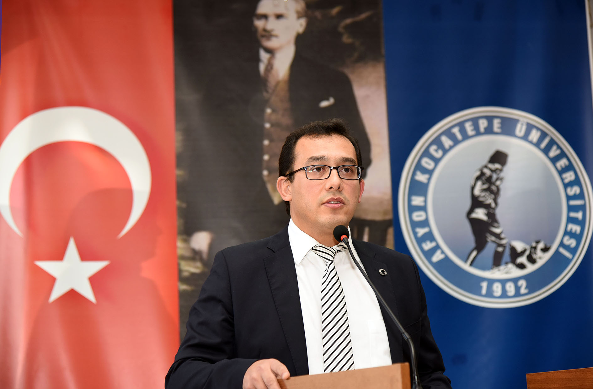 Afyon Kocatepe Üniversitesi (Akü) Veteriner Fakültesi Öğretim Üyesi Prof. Dr.