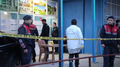 Sakarya'nın Karapürçek ilçesinde emekli bir polis memuru, henüz bilinmeyen bir