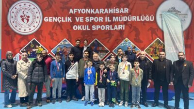 Afyonkarahisar Gençlik ve Spor İl Müdürlüğü koordinesinde düzenlenen Yarıyıl Satranç