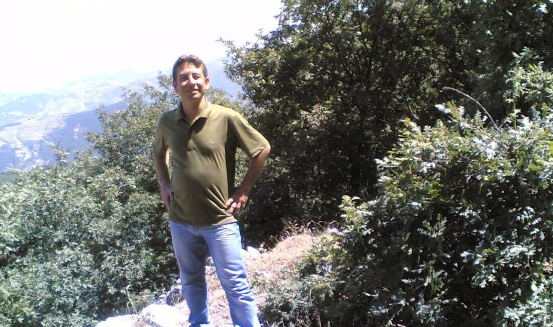 Manisa’nın Alaşehir ilçesinde eğitim camiasını yasa boğan bir olay yaşandı.