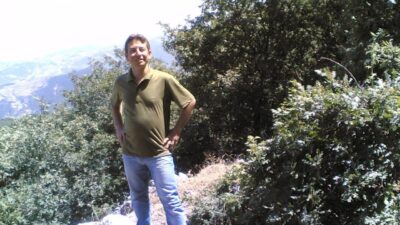 Manisa’nın Alaşehir ilçesinde eğitim camiasını yasa boğan bir olay yaşandı.