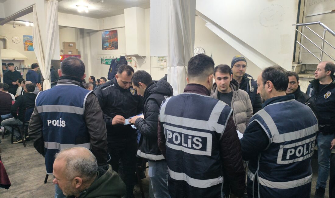 Afyonkarahisar İl Emniyet Müdürlüğü ve Şuhut İlçe Emniyet Müdürlüğü ekipleri,